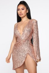 Mini-robe à sequins - or rose - Fashion Nova